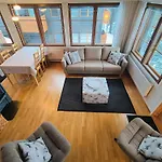 Center 3b4 - Ski-in Ski-out - Services Nearby - Fireplace - Wifi - Own Parking Place Lägenhet