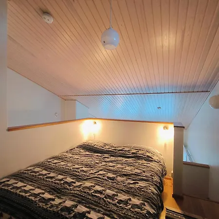 Apartman Center 3b4 *
